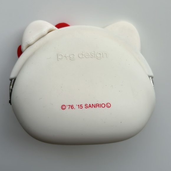 Hello Kitty Coinpurse - Picture 3 of 4